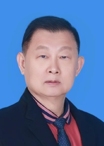 弘扬中华国粹 传承中医文化——黄良强